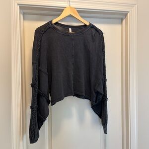 EUC - Cropped Free People Movement Lounge Top